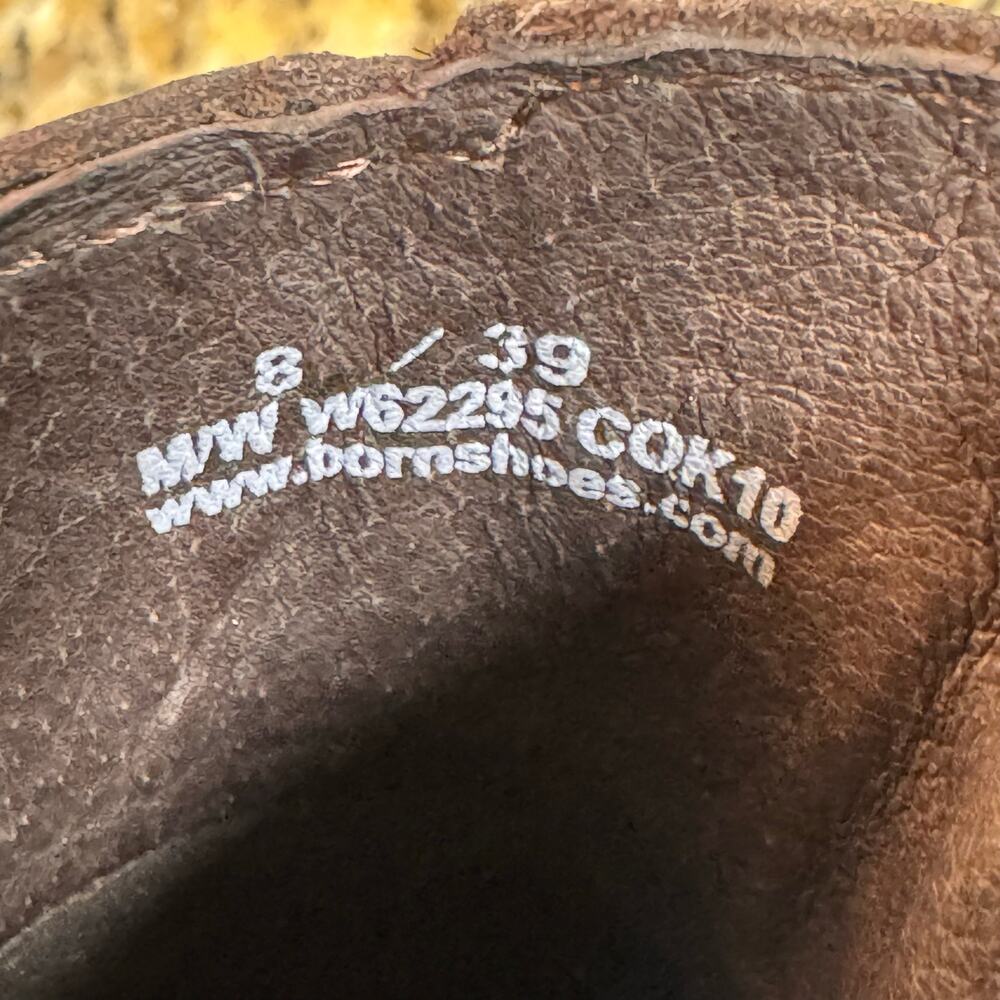 NWOB Born Dark Brown Leather Heeled Clog Mules Size 8 Cottagecore Fall Chic - Picture 8 of 8